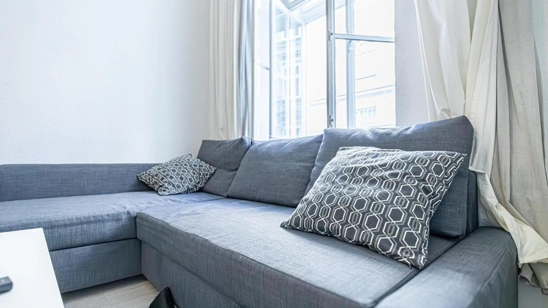 Trendy 1Br & 1Lr Near Rennweg, Great City Links Ausztria