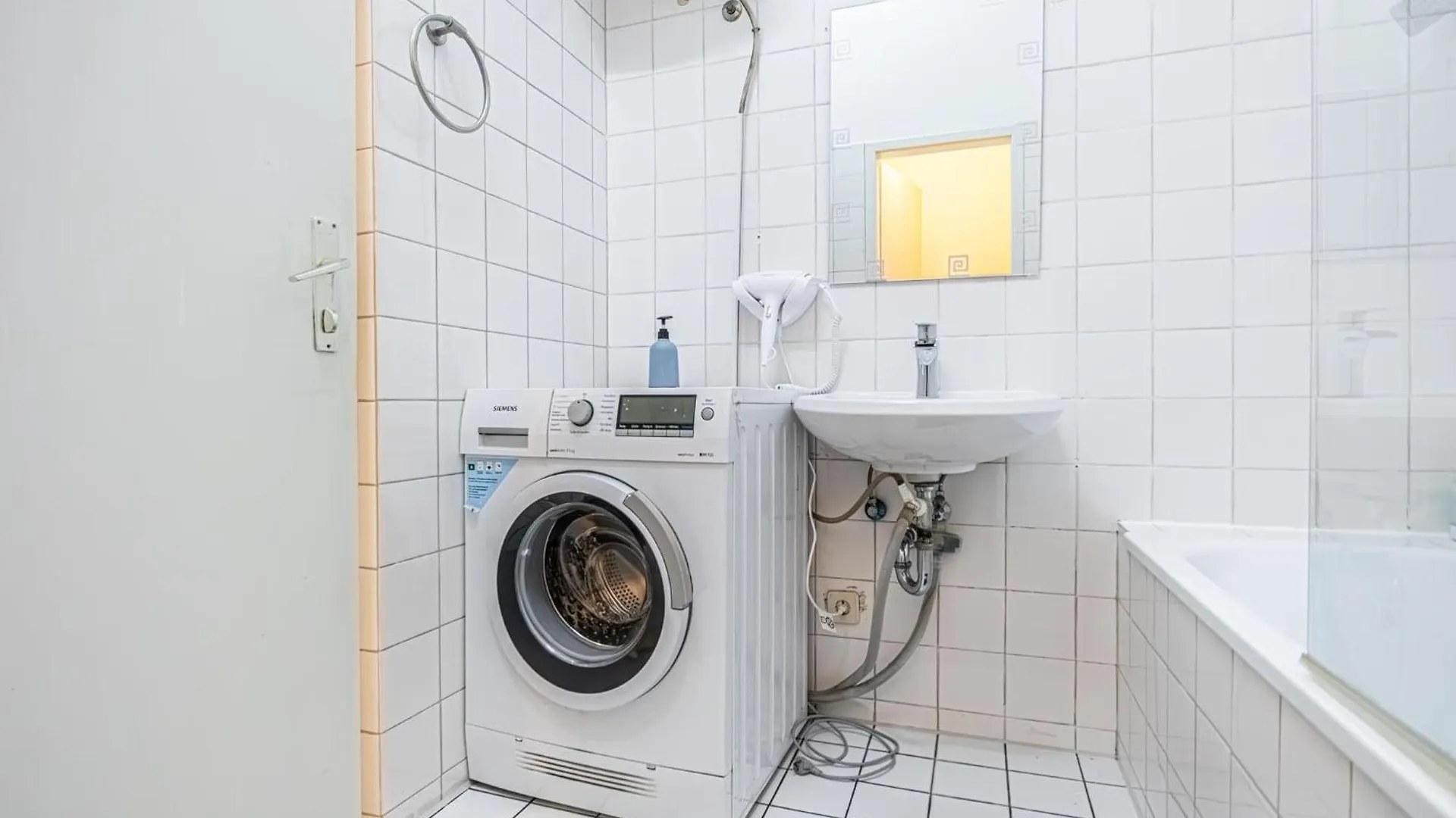 Apartman Trendy 1Br & 1Lr Near Rennweg, Great City Links